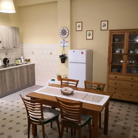 La Casa Di Alessandra Апартаменти Джардіні-Наксос